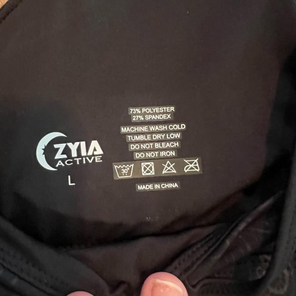 NWOT ZYIA sports bra in black with design | L - Picture 3 of 3